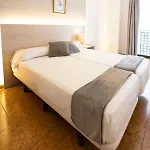 Madrid * Pontevedra