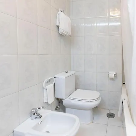 Madrid بونتيفيذرا