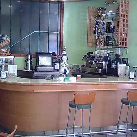 فندق Madrid بونتيفيذرا