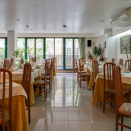 Madrid فندق بونتيفيذرا