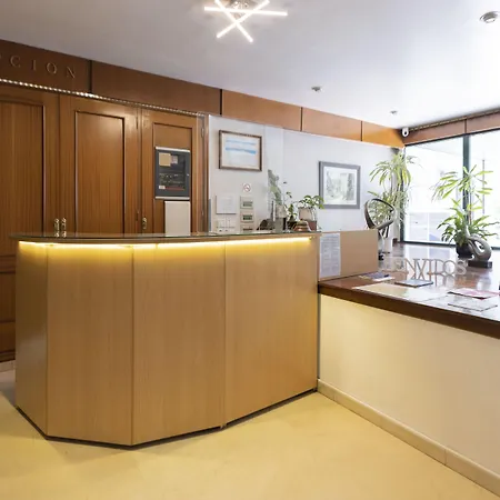 Madrid فندق بونتيفيذرا