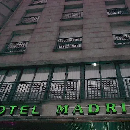 Madrid فندق بونتيفيذرا
