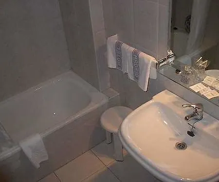 Hotell Madrid Pontevedra