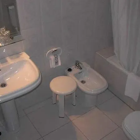 Hotel Madrid *